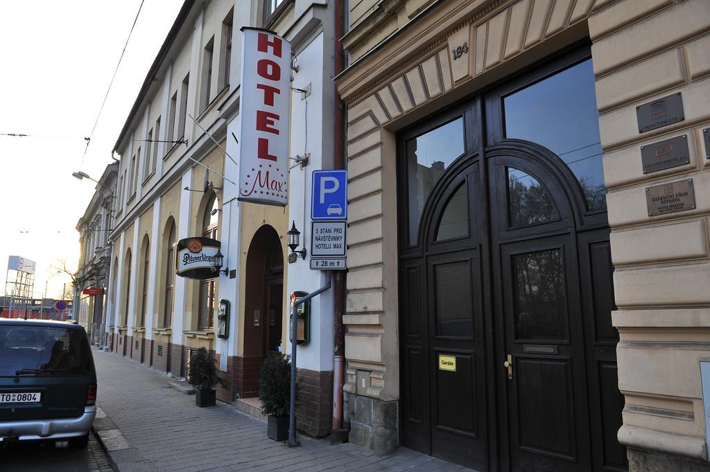 Hotel Max Simek Ostrava Kültér fotó